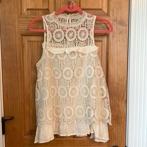 Sleeveless lace top